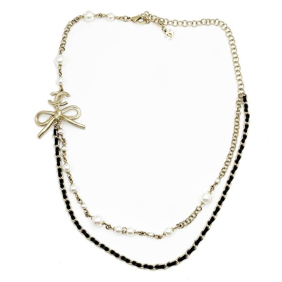 Chanel Light Gold CC Ribbon Bow Pearl Leather Chain Short Necklace - Picture 1 of 3